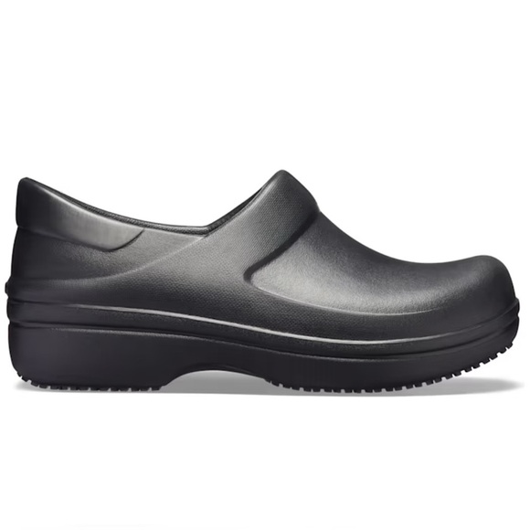 Crocs Black Slip-On Clogs Sz 8 357 - Picture 1 of 8